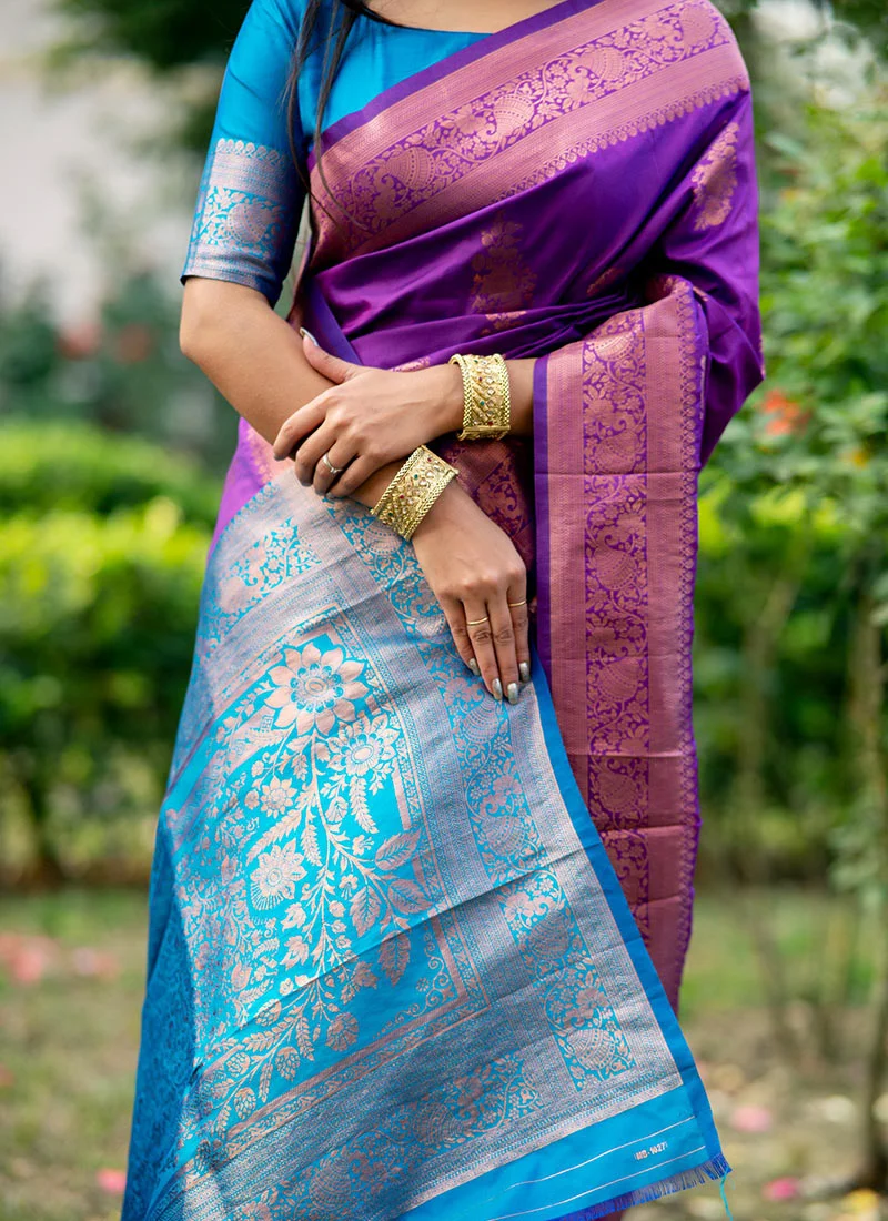 Beautifull Jacquard Zari Work Banarasi Silk Saree Festive Wear - Image 3