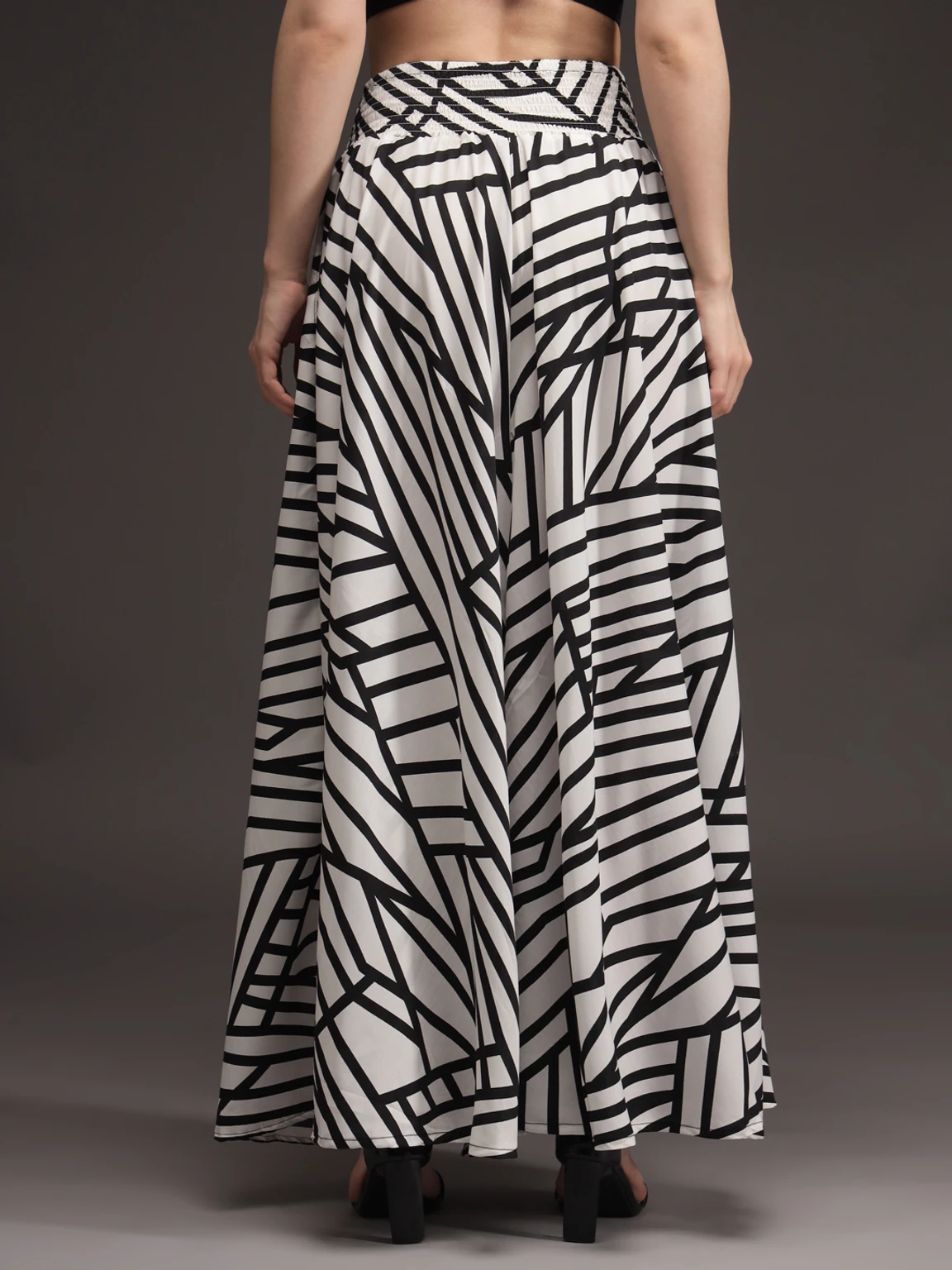 Women Flared White, Black Viscose Rayon Palazzos - Image 5